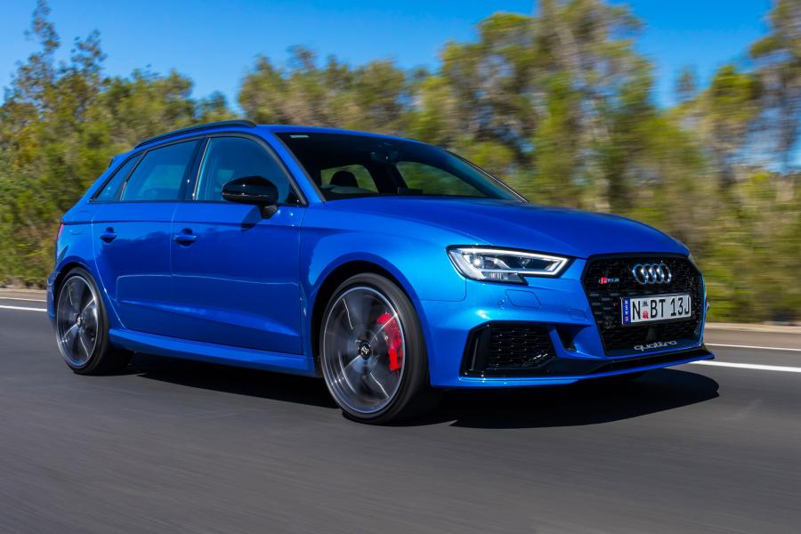  Audi RS3 Sportback (8V) 2017 года  (AU) (фото 18 из 40)